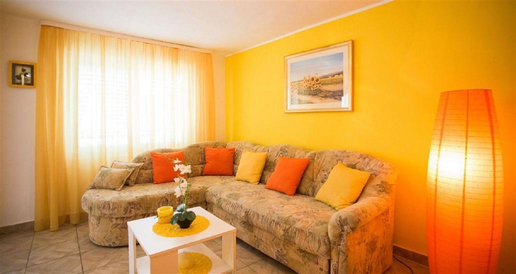 Apartment A1, for 4 persons