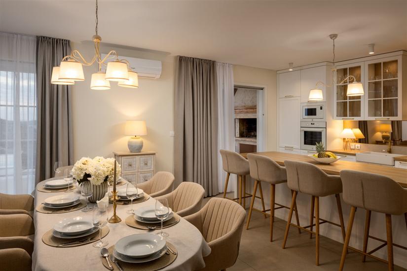 House K1, for 8 persons