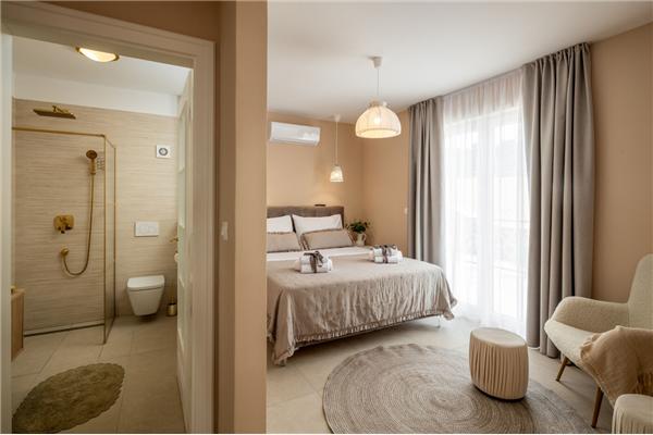 House K1, for 8 persons