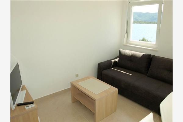 Apartment A6, for 5 persons