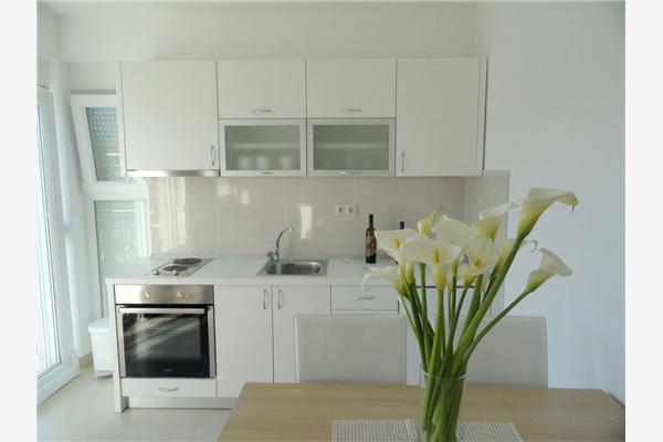 Apartment A6, for 5 persons