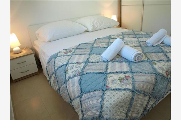 Apartment A6, for 5 persons