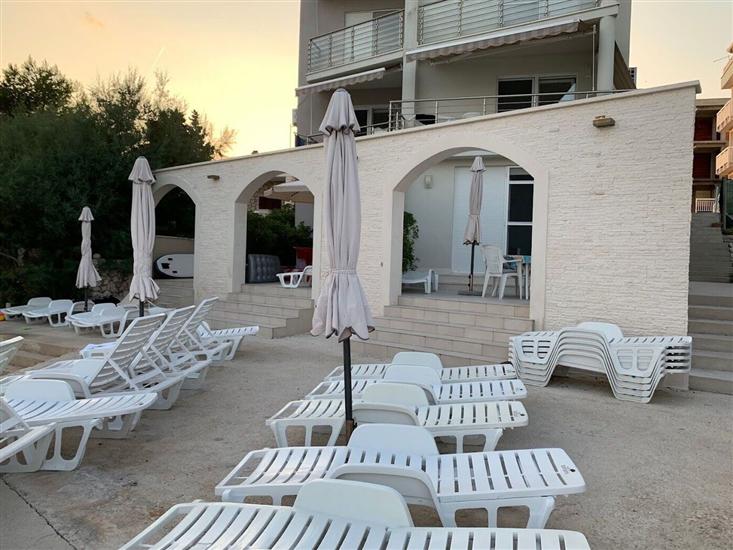 Apartment At the sea