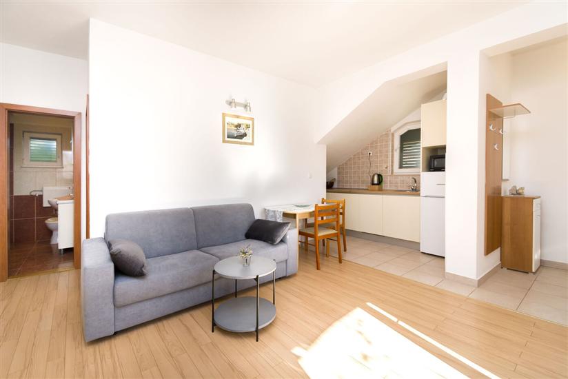 Apartment A1, for 3 persons