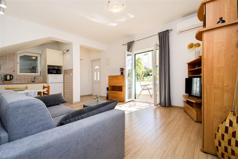 Apartment A1, for 3 persons