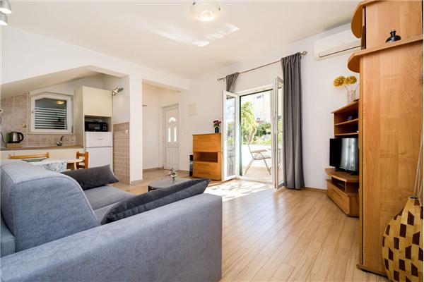 Apartment A1, for 3 persons