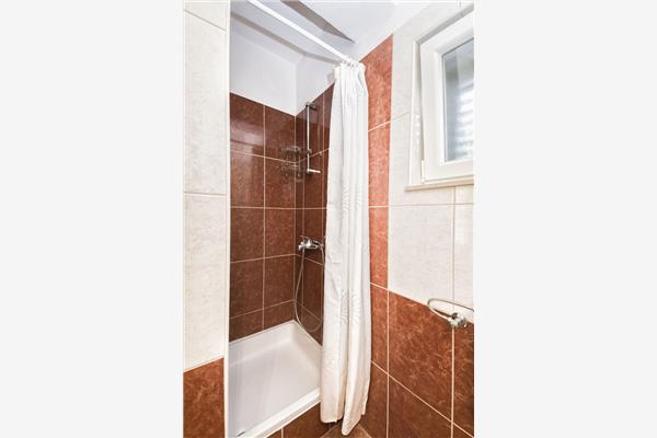 Apartment A1, for 3 persons