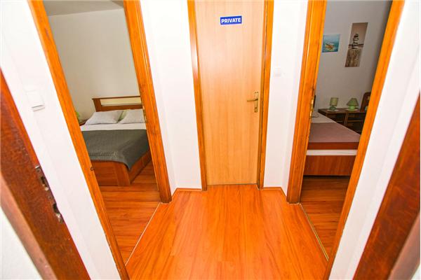 Apartment A1, for 6 persons