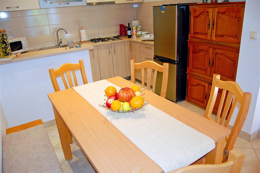 House K1, for 5 persons