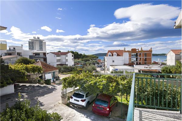 Apartment A3, for 8 persons