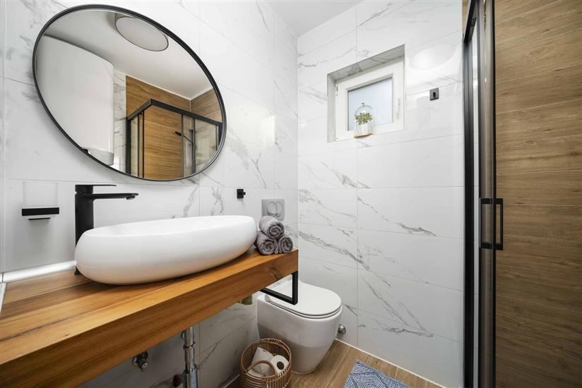 House K1, for 14 persons