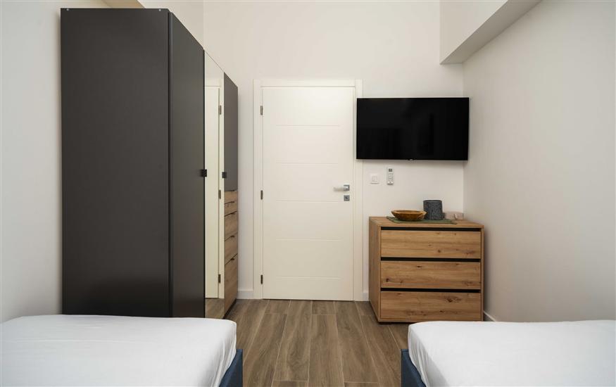 House K1, for 14 persons