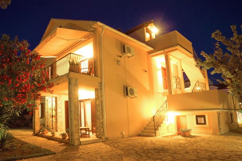 Apartments Villa Privlaka Relax