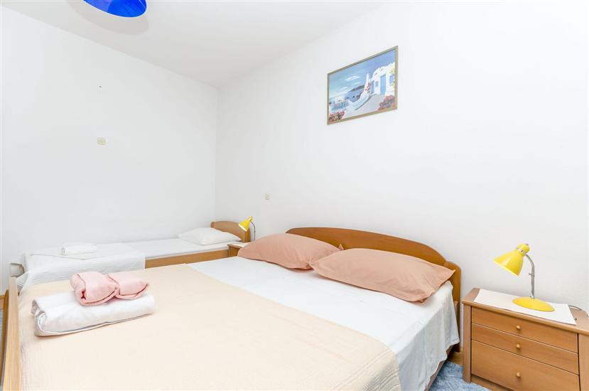 Apartment A1, for 5 persons