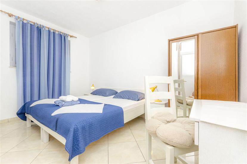 Apartment A2, for 9 persons