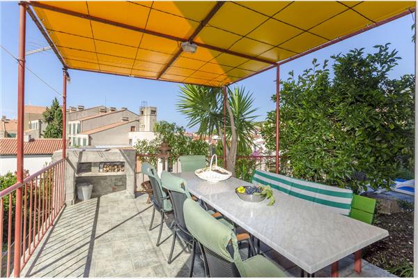 Apartment A2, for 9 persons