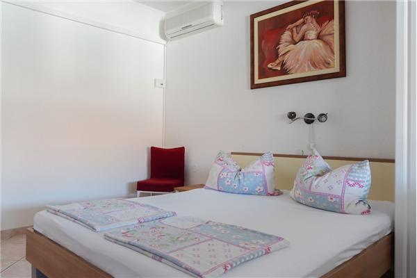 Apartment A1, for 3 persons