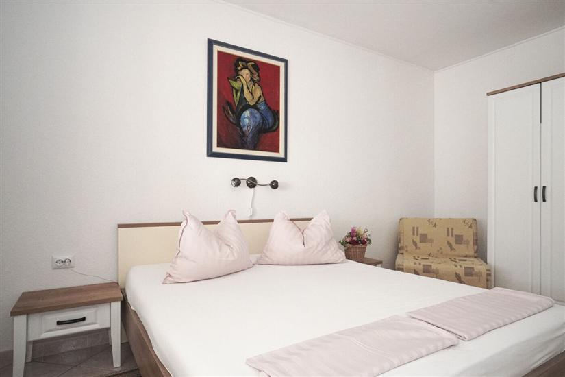 Apartment A2, for 3 persons