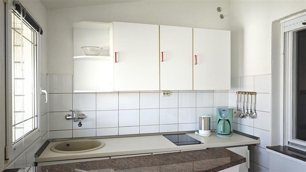 Apartment A2, for 3 persons