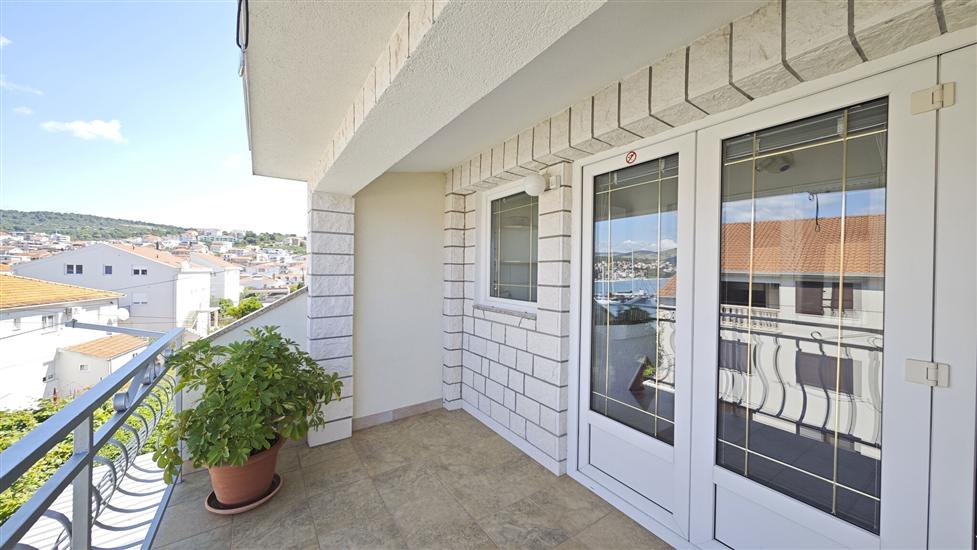 Apartment A2, for 3 persons