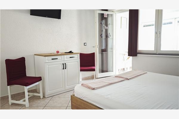 Apartment A2, for 3 persons