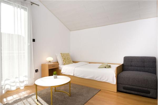 Apartment A1, for 5 persons