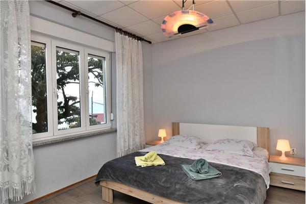 Apartment A1, for 8 persons