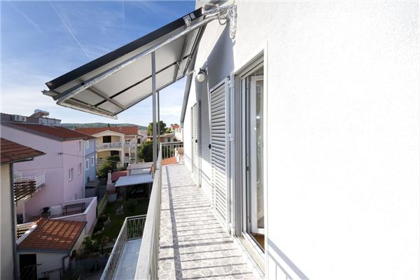 Apartment A1, for 5 persons