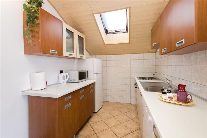 Apartment A1, for 5 persons