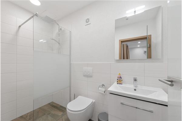 House K1, for 10 persons