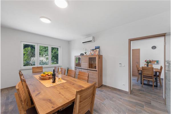 House K1, for 10 persons