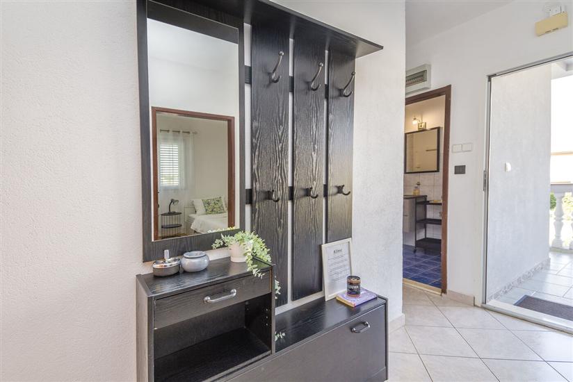 Apartment A2, for 5 persons