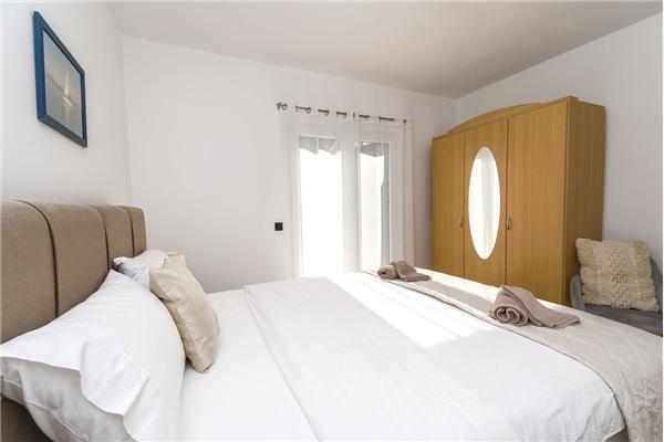 Apartment A2, for 5 persons