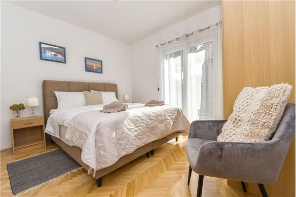 Apartment A2, for 5 persons