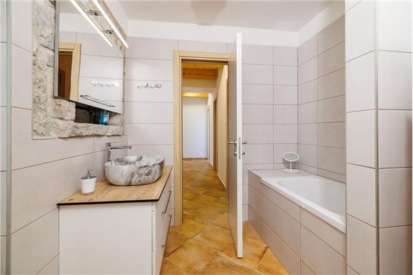 House K1, for 6 persons