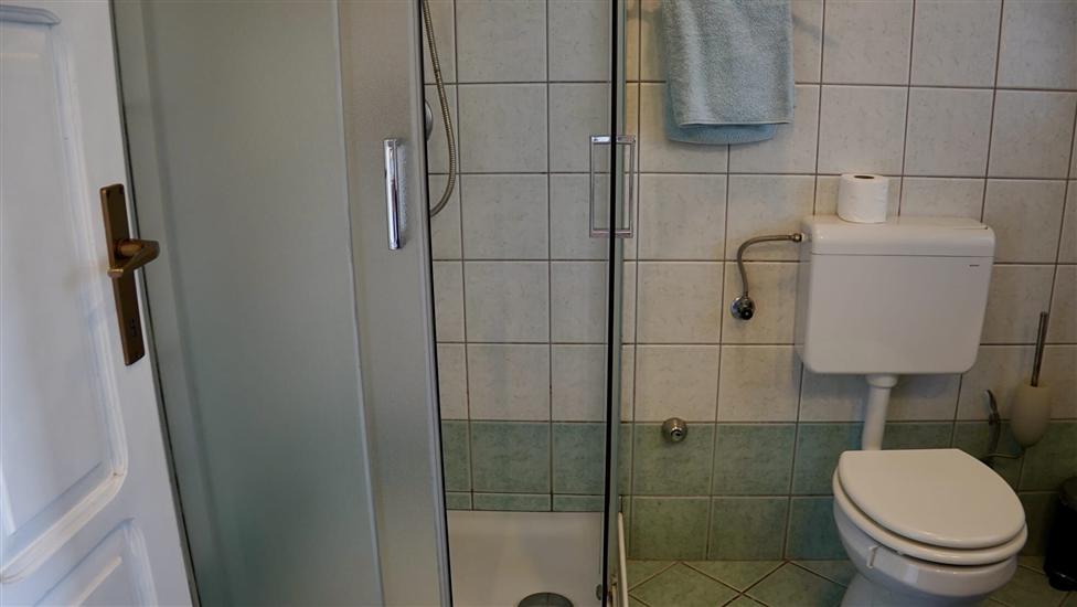 Apartment A1, for 6 persons