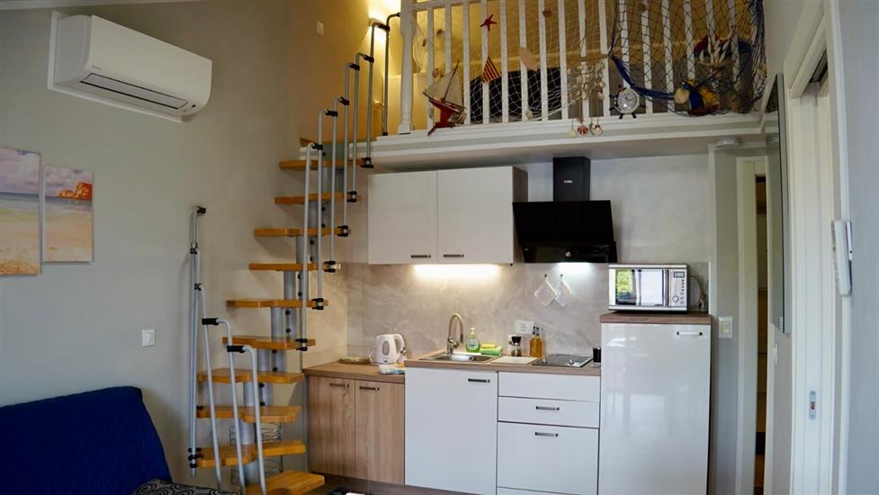 Apartment A2, for 4 persons