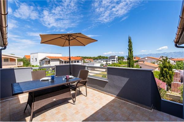 Apartman A2, za 4 osoba/e