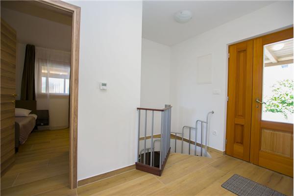 House K1, for 10 persons