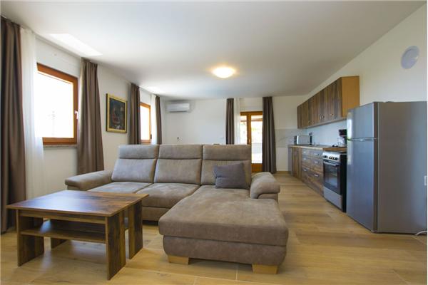 House K1, for 10 persons