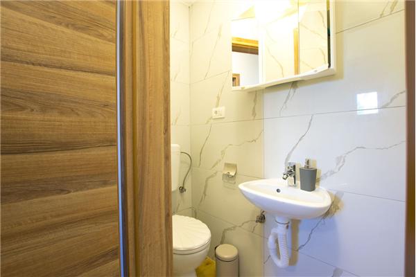 House K1, for 10 persons