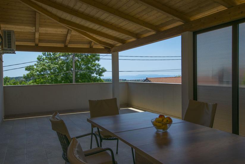 House K1, for 10 persons