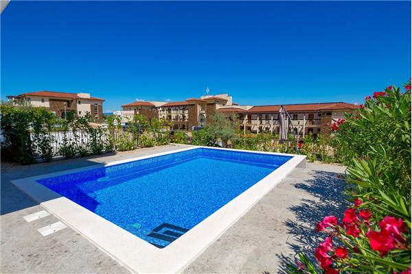 Apartment A1, for 7 persons