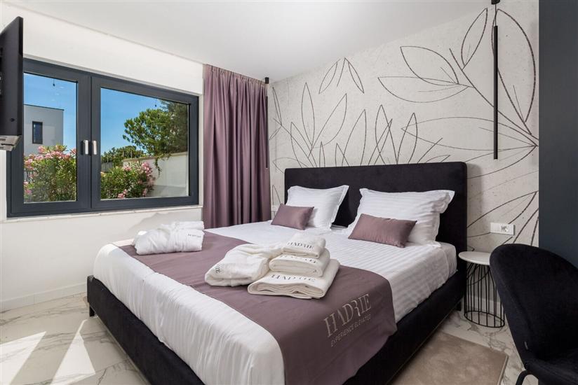 Apartment A1, for 7 persons