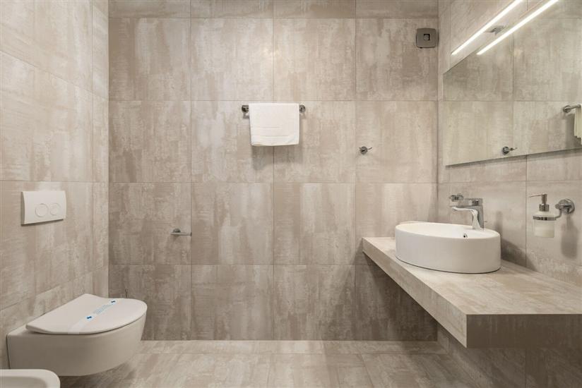 Apartment A1, for 7 persons