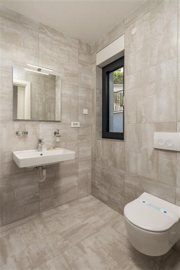 Apartment A1, for 7 persons