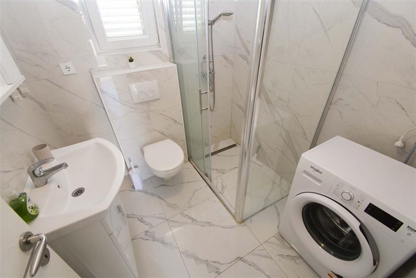 House K1, for 5 persons