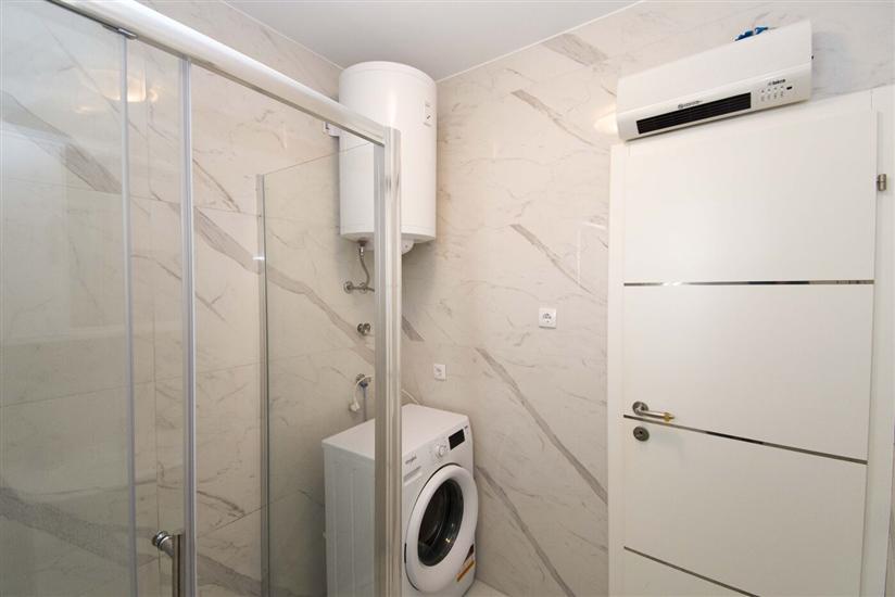 House K1, for 5 persons