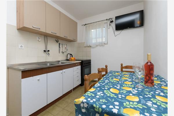Apartment A3, for 5 persons