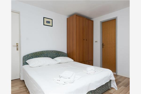 Apartment A4, for 3 persons